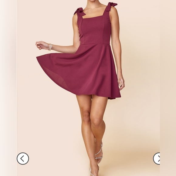 Francesca’s mini dress - Picture 3 of 7